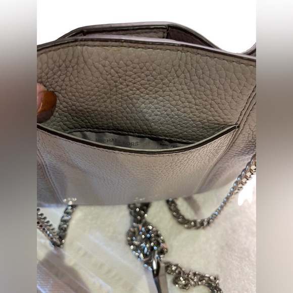 Michael Kors - soft supple leather handbag, grey / silver with Dustbag - Picture 7 of 12